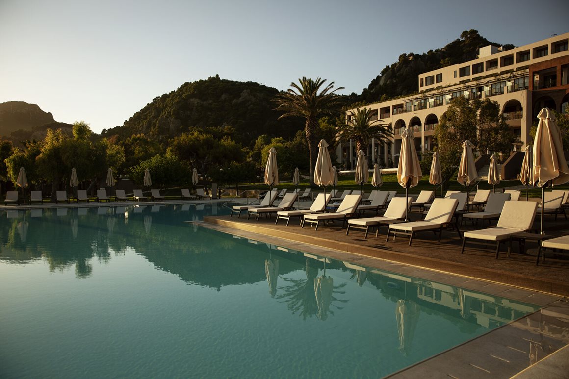 Domes of corfu piscina